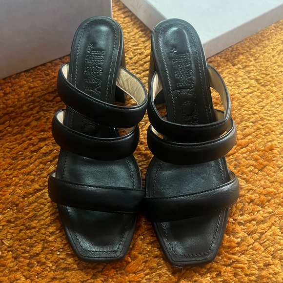 Jimmy Choo heels - Picture 1 of 4